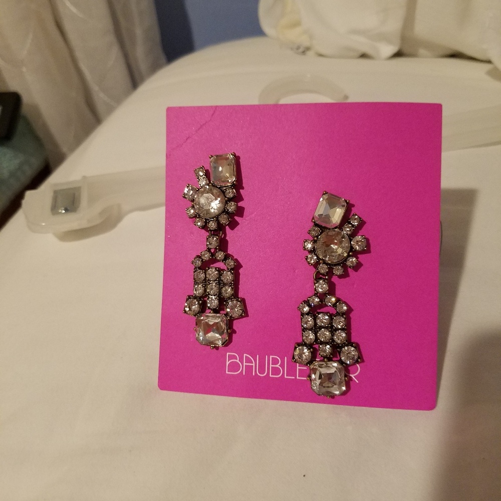NWT Baublebar Crystal Drop Earrings